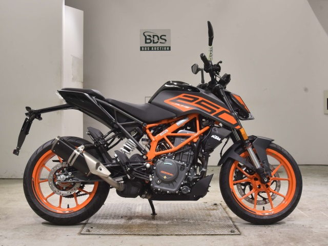 KTM 250 DUKE 2023