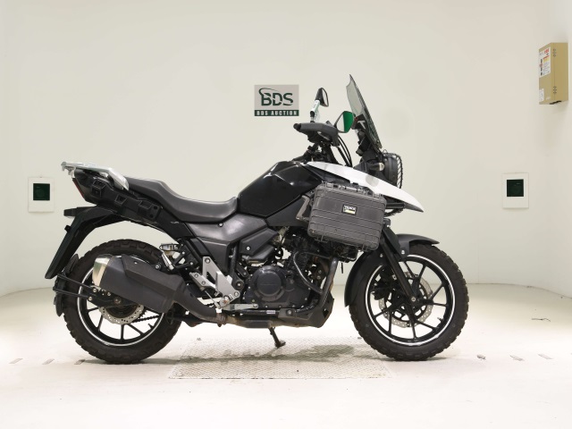 Suzuki V-STROM DL250