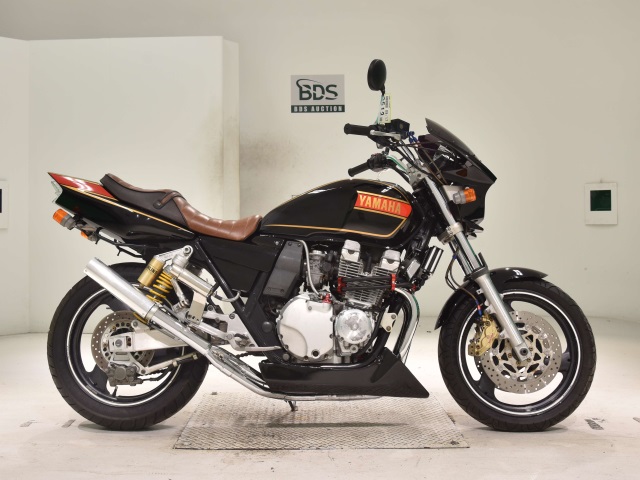 Yamaha XJR400 2000