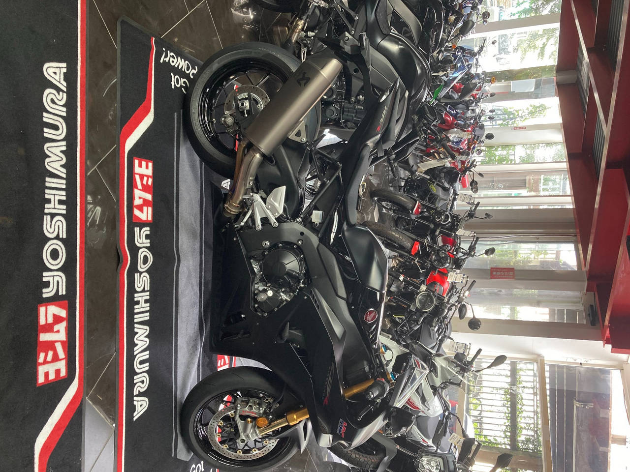 Honda CBR1000RR SP 2024