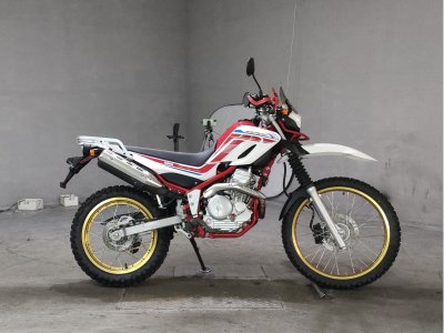 Yamaha SEROW XT250 2020