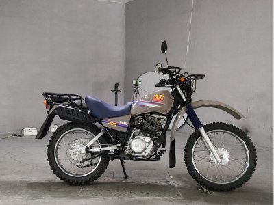 Yamaha AG200 2006