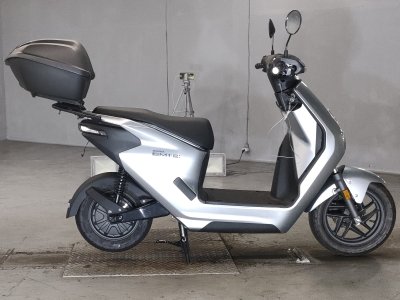Honda EM1E: 2023