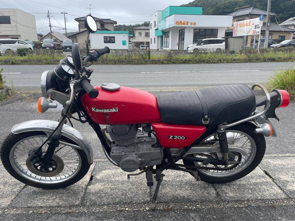 Kawasaki Z200