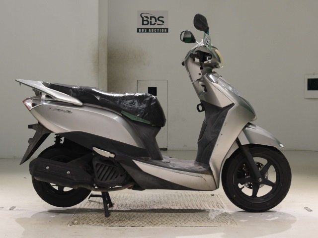 Honda LEAD125 2016