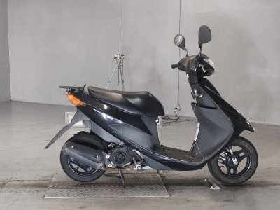 Suzuki ADDRESS V50