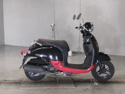 Honda GIORNO 2012