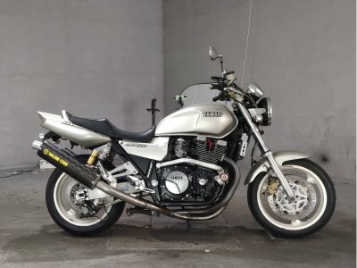 Yamaha XJR1200 1995