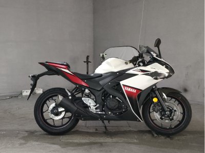 Yamaha YZF-R25 2016