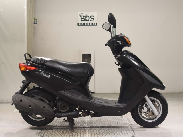 Yamaha AXIS125 2012