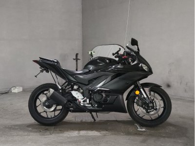 Yamaha YZF-R3 2021