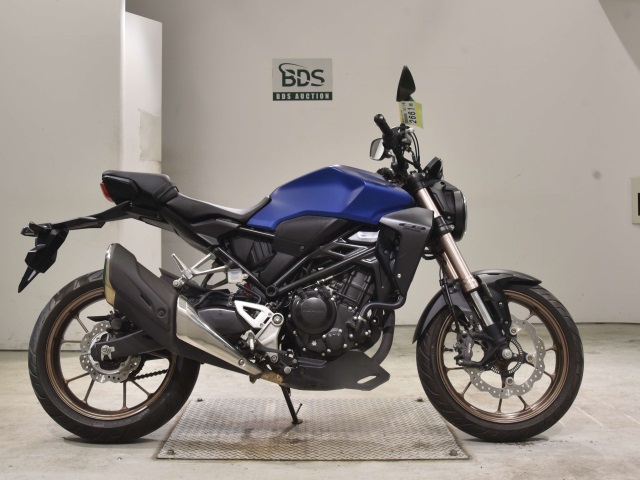 Honda CB250RA 2019