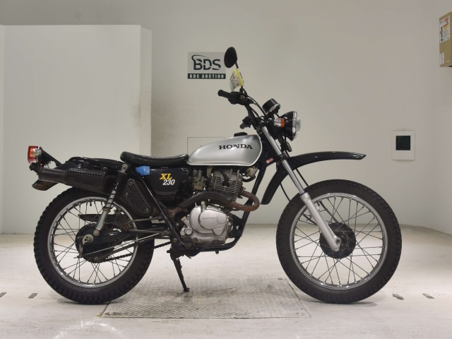 Honda XL230 2002