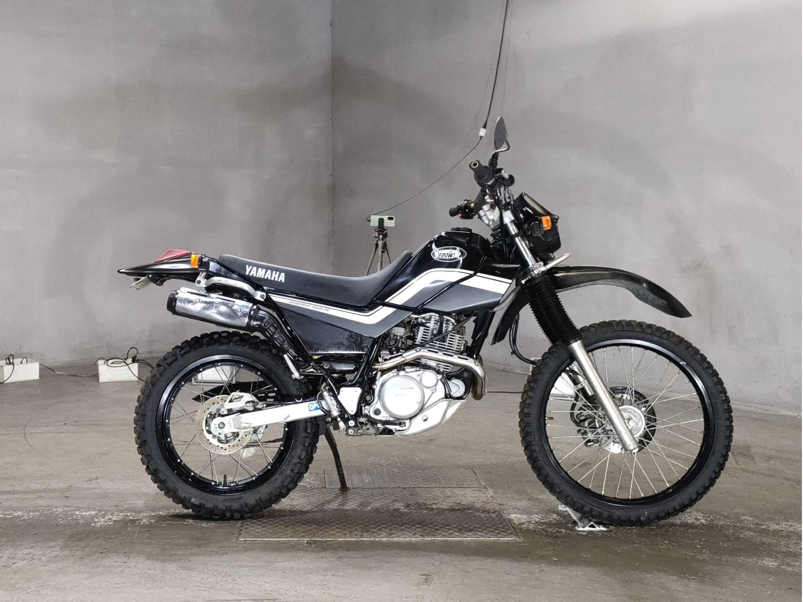 Yamaha SEROW XT225 2002