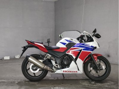 Honda CBR250R 2015
