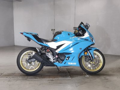 Yamaha YZF-R25 2020