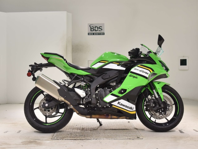 Kawasaki NINJA400 2024