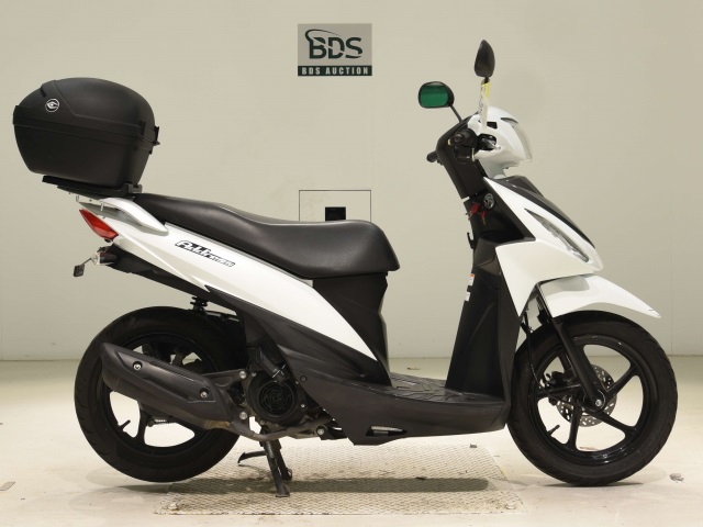 Suzuki ADDRESS V110