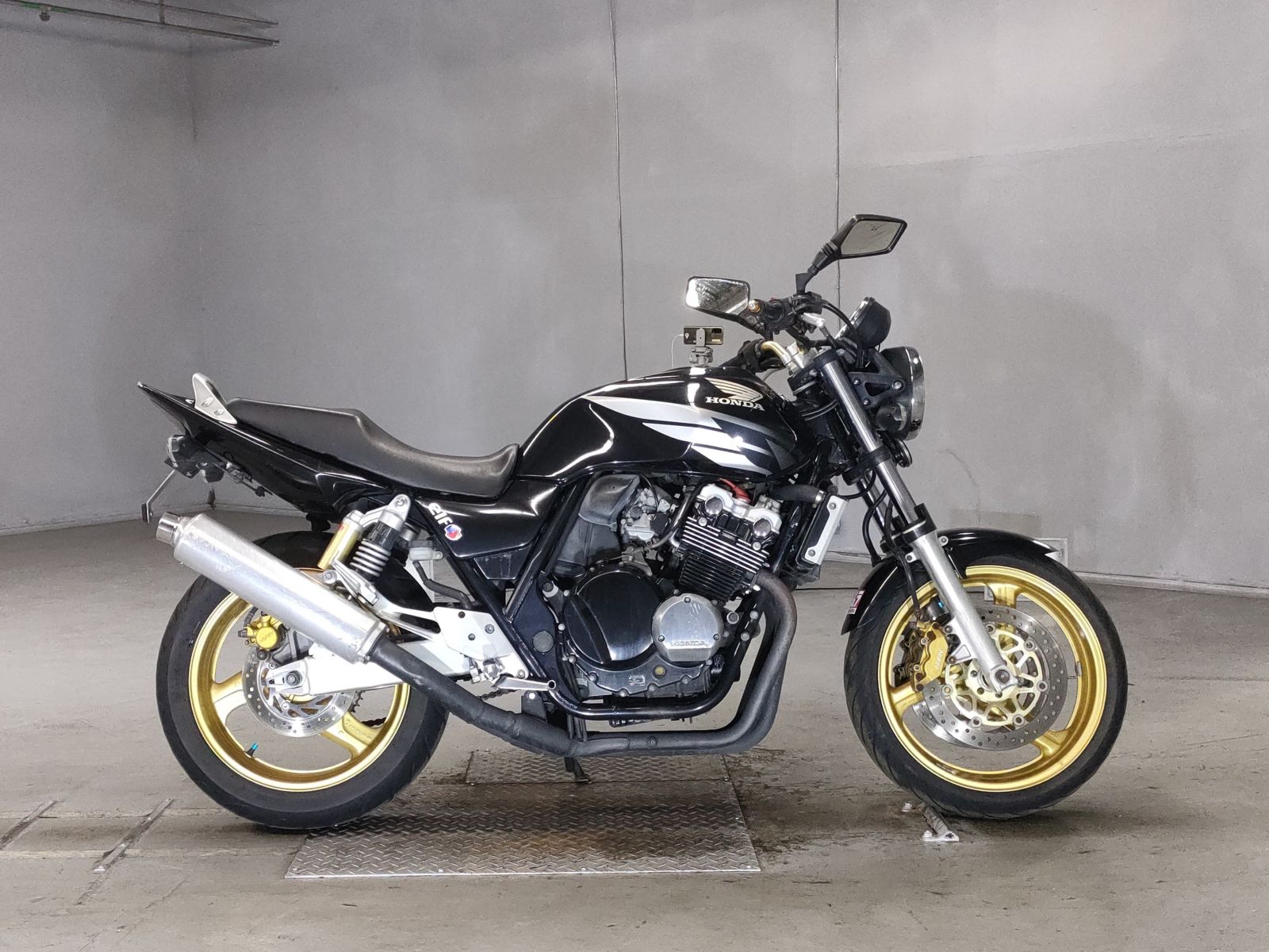 Honda CB400SFV 2005