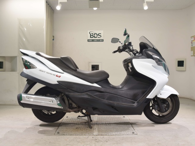 Suzuki SKYWAVE 250M