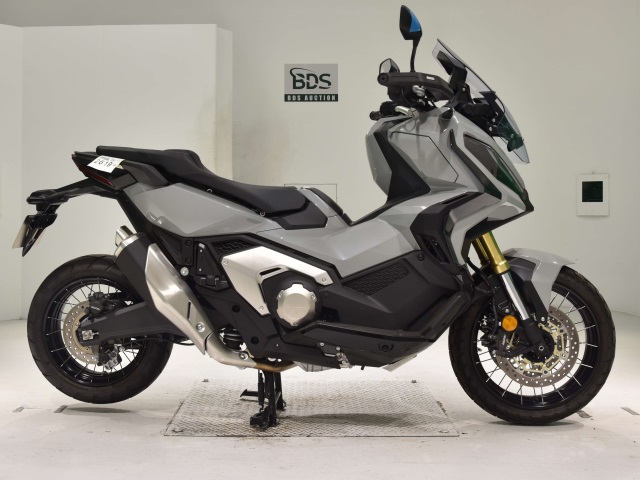 Honda X-ADV750-2 2023