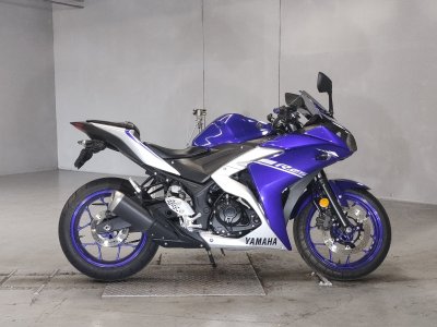 Yamaha YZF-R25 2017
