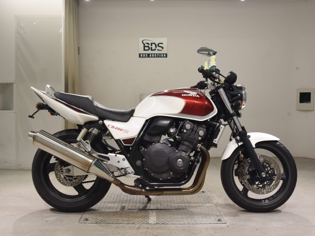 Honda CB400SFV 2010