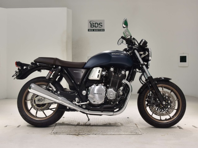 Honda CB1100RS 2021
