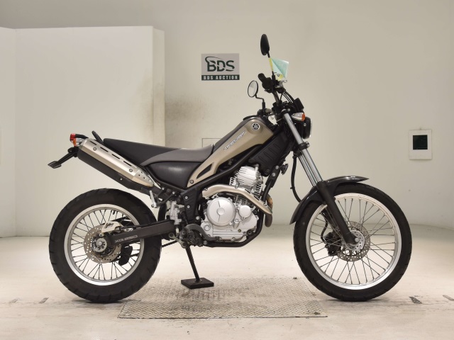 Yamaha TRICKER 2014