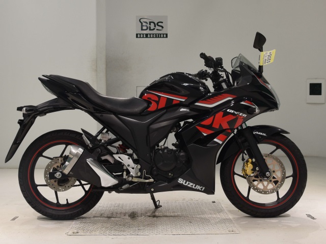 Suzuki GIXXER150SF 2017
