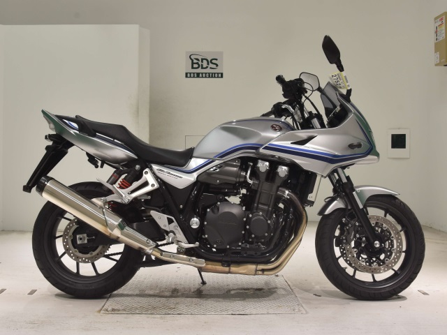 Honda CB1300SF BOLDOR 2023