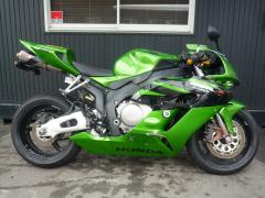 Honda CBR1000RR 2004