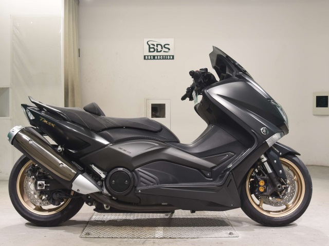 Yamaha T-MAX530 2016