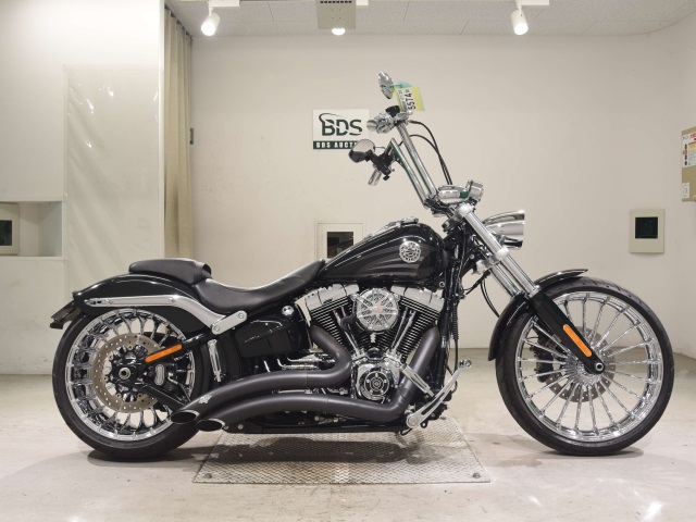 HD BREAKOUT FXSB1690 2016
