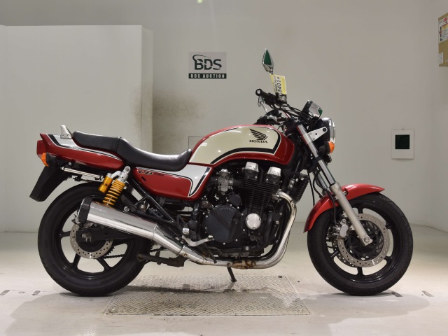 Honda CB750SFK 2024
