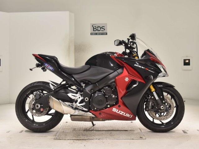 Suzuki GSX-S1000F 2016