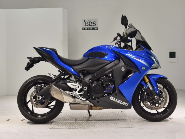 Suzuki GSX-S1000F 2019