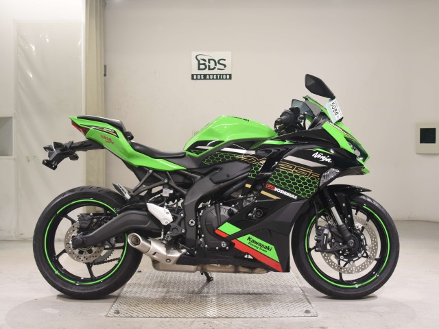 Kawasaki NINJA ZX-25R 2021