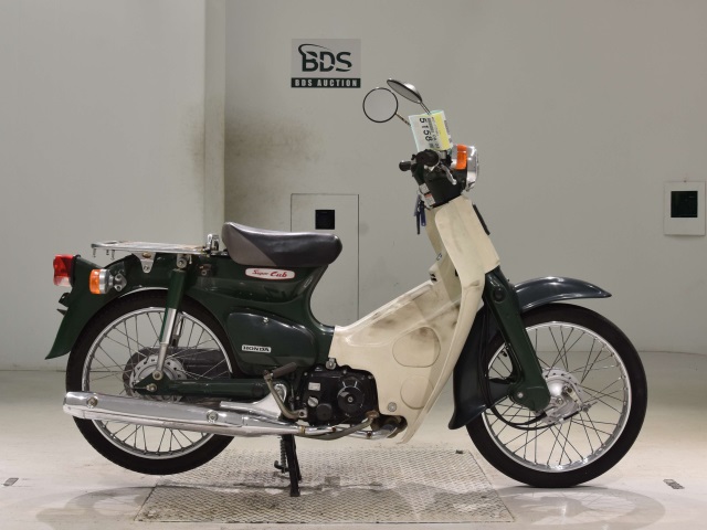 Honda C50 2008
