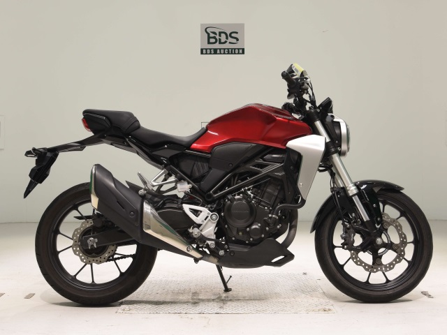Honda CB250R 2018