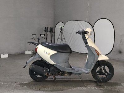 Suzuki LETS4