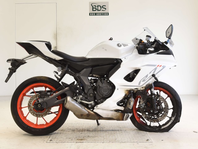 Yamaha YZF-R7-2 2023