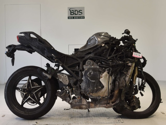 Kawasaki NINJA H2 SX 2022