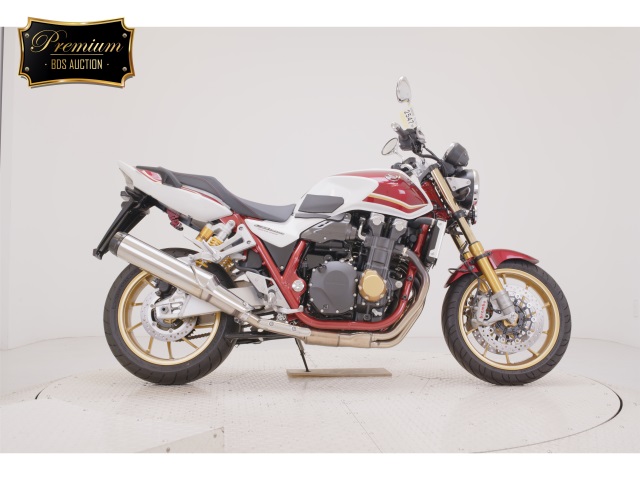 Honda CB1300SF 2024