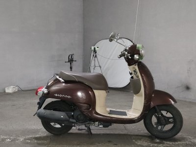 Honda GIORNO 2011