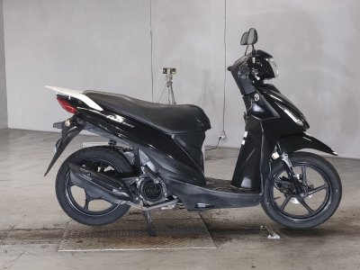 Suzuki ADDRESS V110