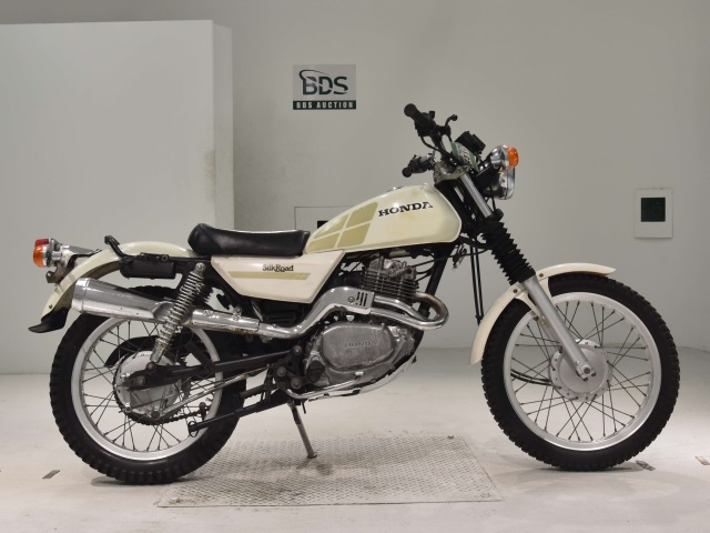 Honda SILKROAD 1982