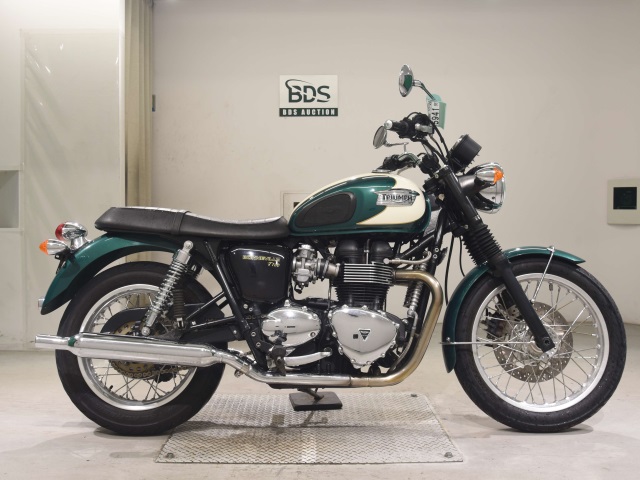 Triumph BONNEVILLE T100 2009