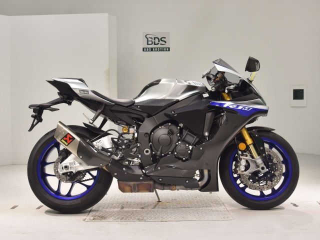 Yamaha YZF-R1M 2019
