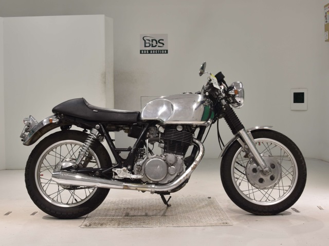 Yamaha SR400 2000